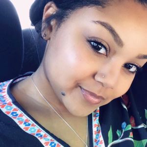 Meet your Posher, Kiah